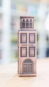 Niche Emarati Vintage Castle by Lattafa | Eau de Parfum 100ml Unissexo